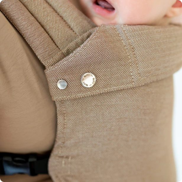 QUSY CARRIER STANDARD 2.0 / WALNUT TWILL 18