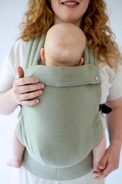 Nosidło ergonomiczne I QUSY OLIVE twill STANDARD.png