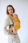 Nosidło ergonomiczne I QUSY Sand Stories MUSTARD STANDARD (3).png